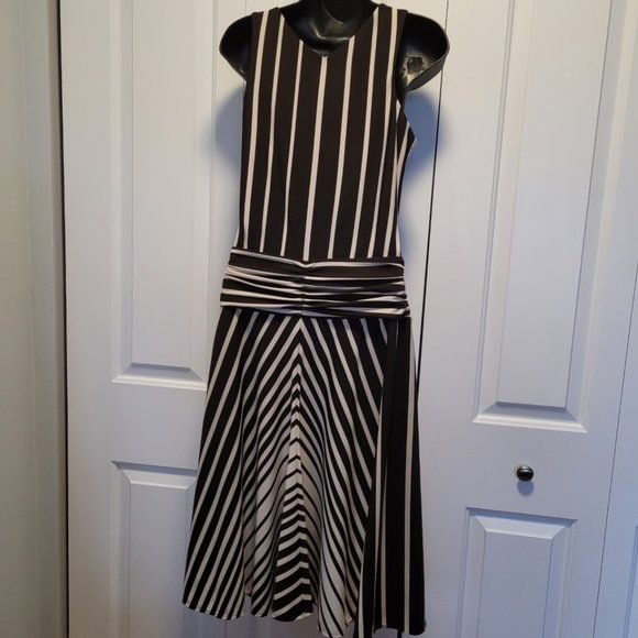 BCBG MaxAzria stripe dress size S - Picture 5 of 9